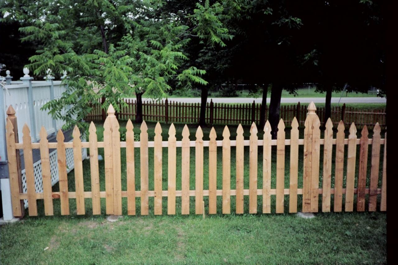 Wood picket fence cost