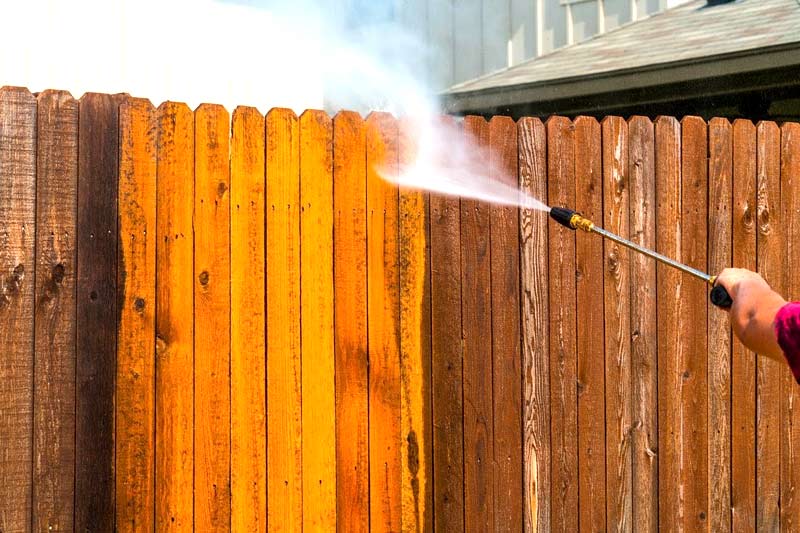 Best wood fence cleaner