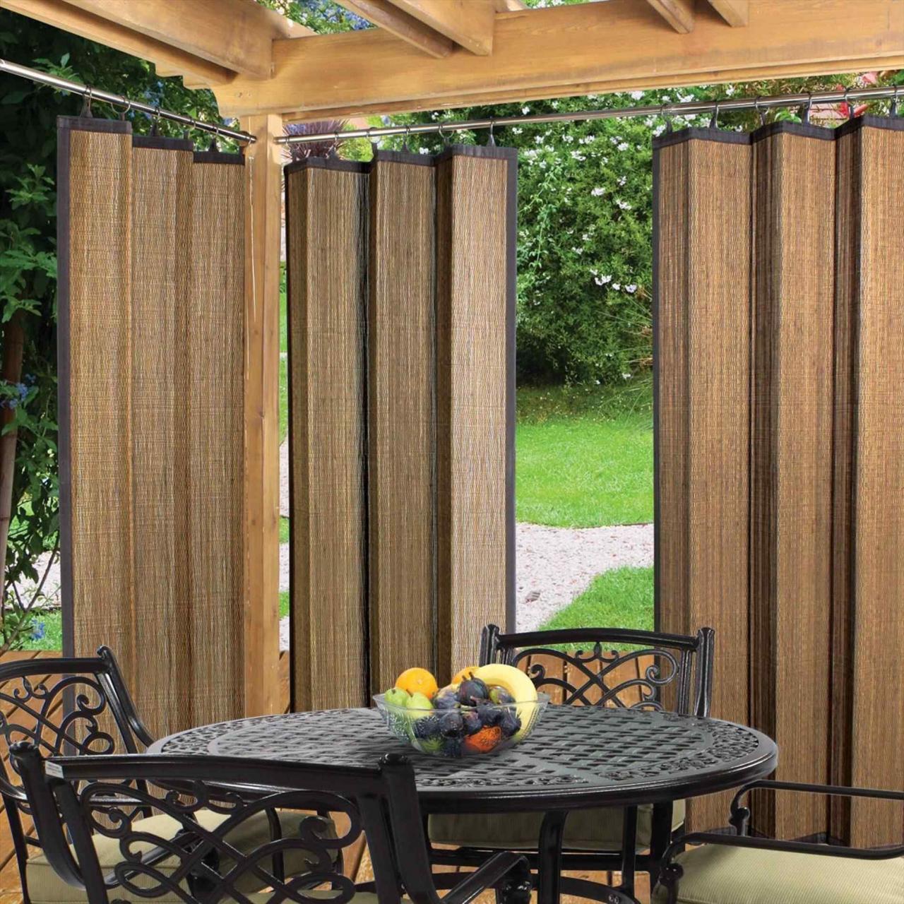 Outdoor artificial bamboo screen