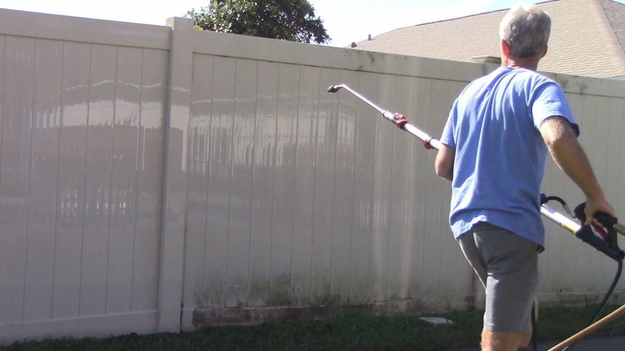 Pressure washer fence