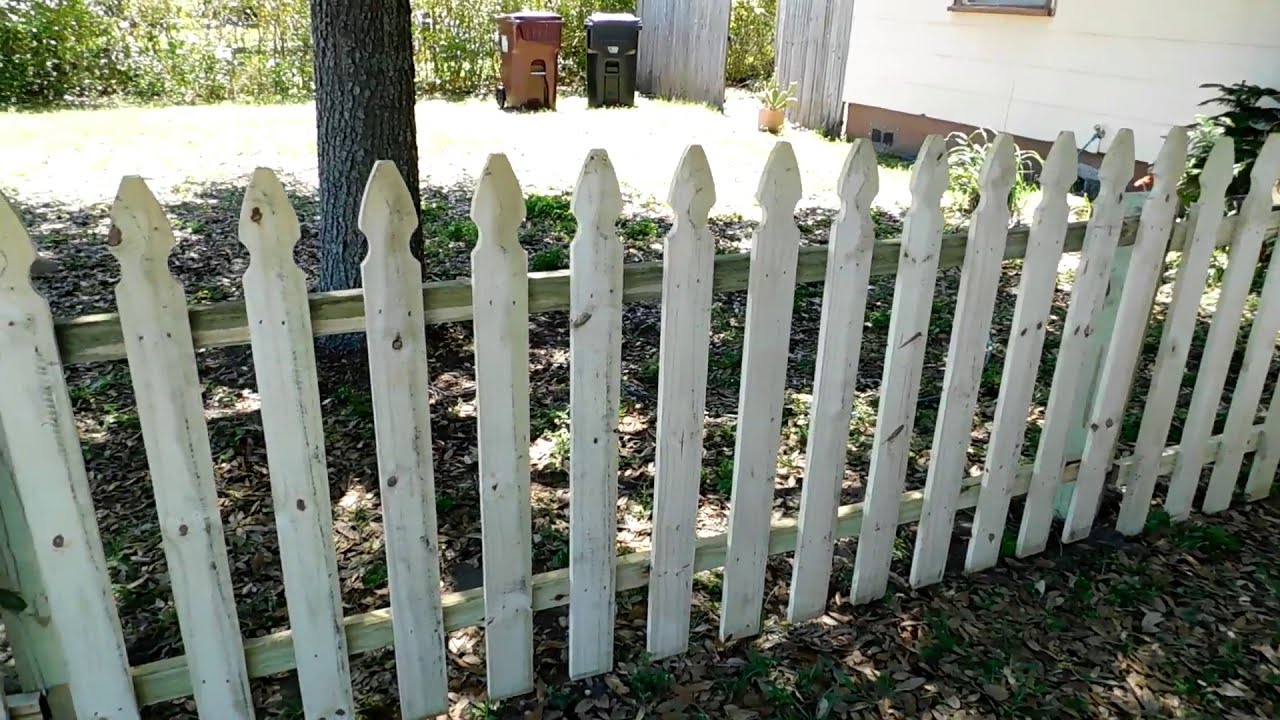 Picket fencing jacksons palisade pales rounded