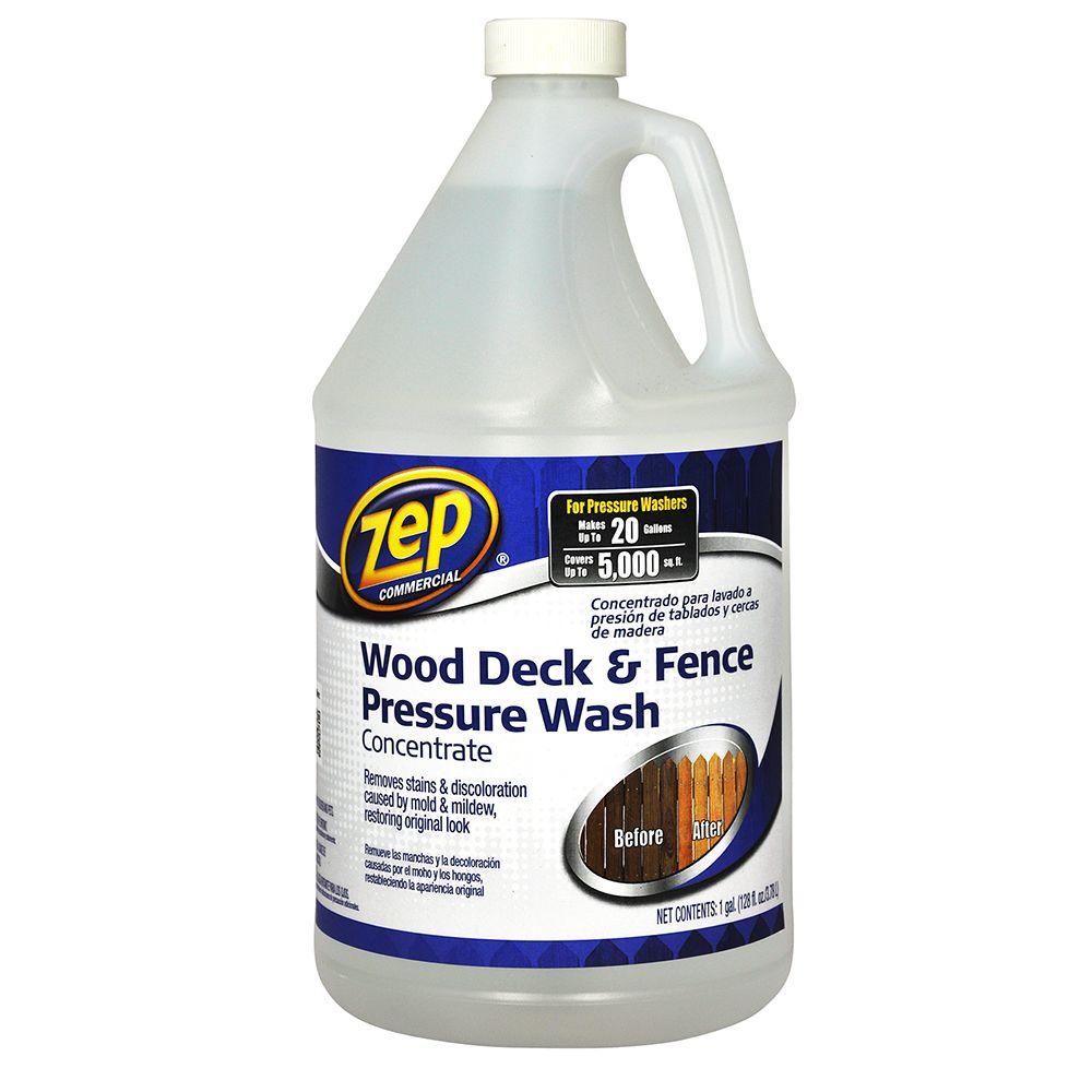 Fence cleaner cleaning wood